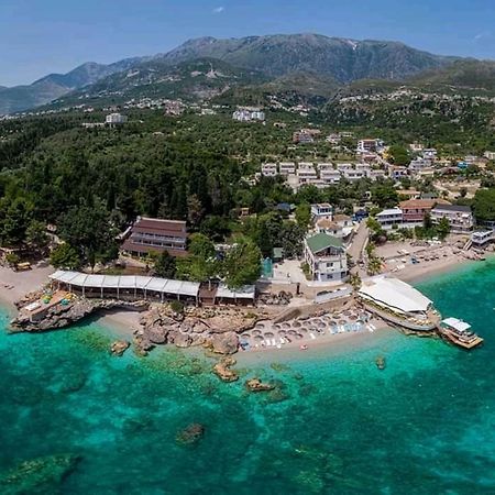 Guesthouse Riviera "Xh&M" Dhërmi Екстериор снимка