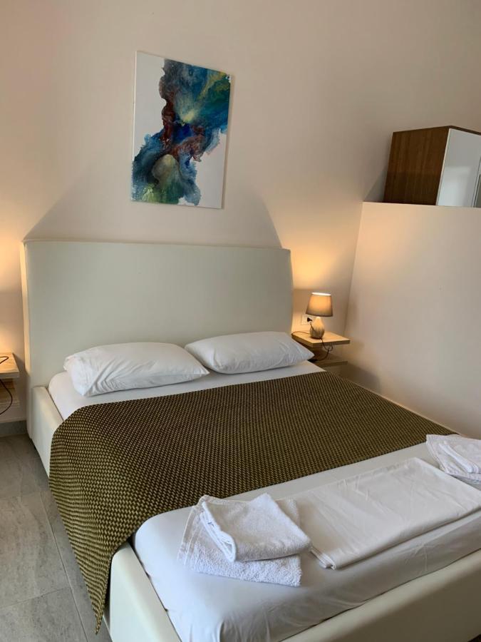 Guesthouse Riviera "Xh&M" Dhërmi Екстериор снимка